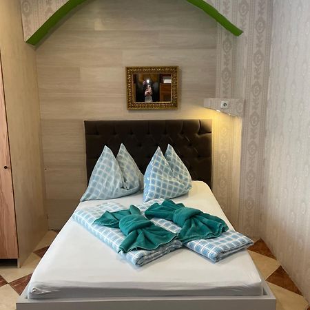 Viktoria Hostel เวียนนา ภายนอก รูปภาพ