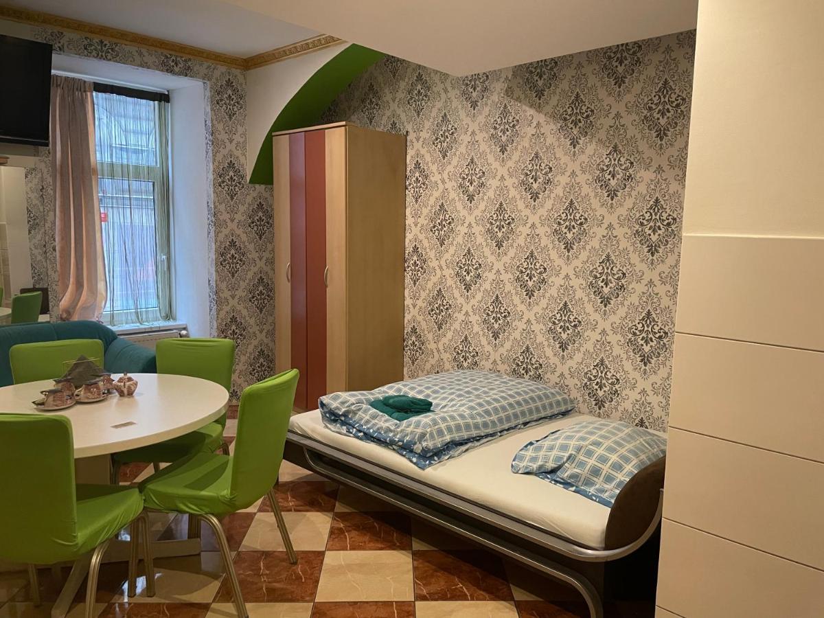 Viktoria Hostel เวียนนา ภายนอก รูปภาพ