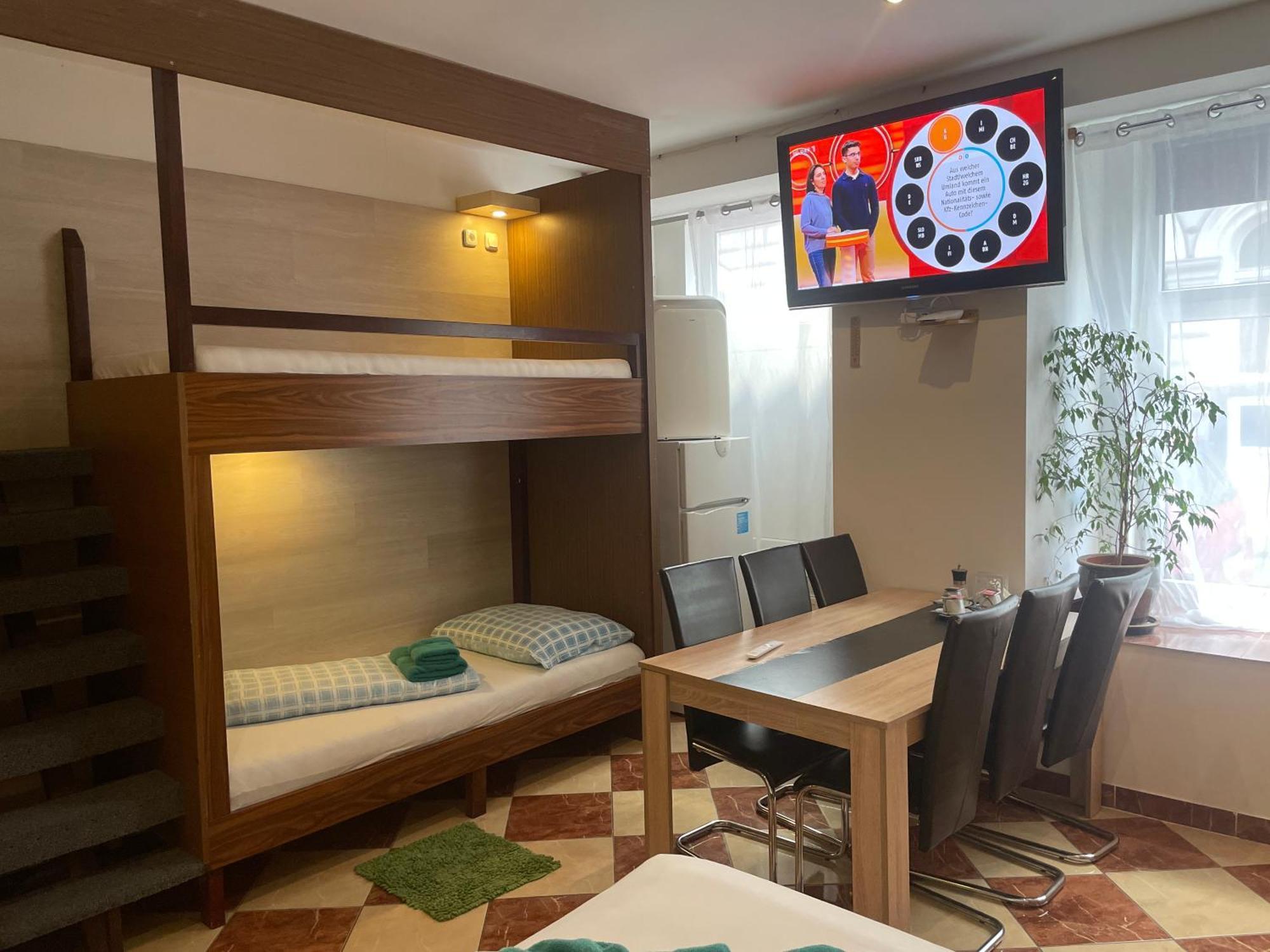Viktoria Hostel เวียนนา ภายนอก รูปภาพ
