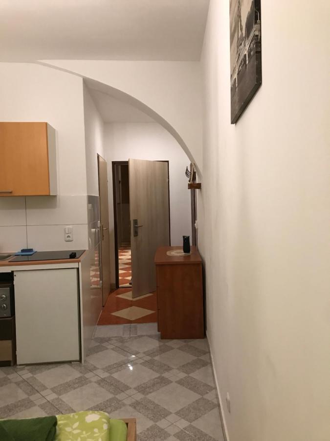 Viktoria Hostel เวียนนา ภายนอก รูปภาพ